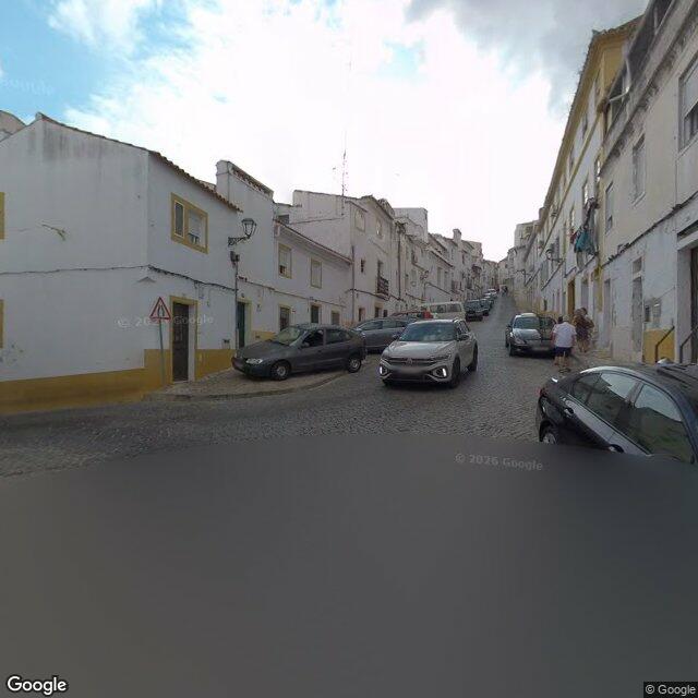 Limpeza De Via E Sinalização De Perigo em acompanhamento no concelho de Elvas